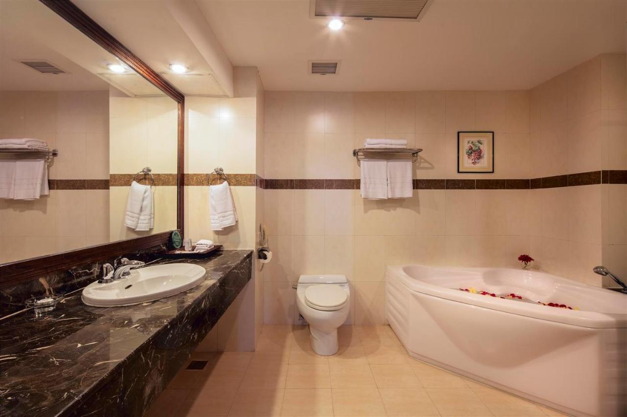 Sai Gon Quang Binh Hotel Донгхой Екстер'єр фото